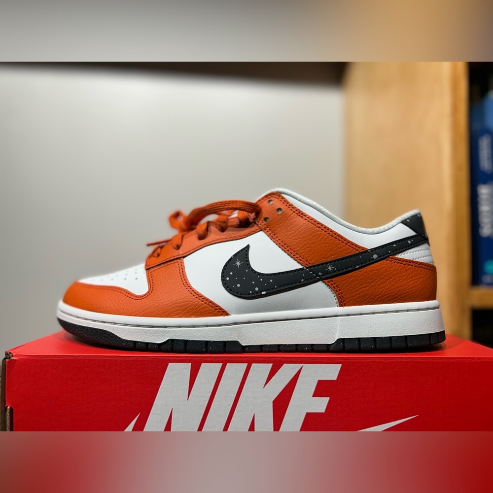 Nike Dunk Low “Starry Swoosh”
